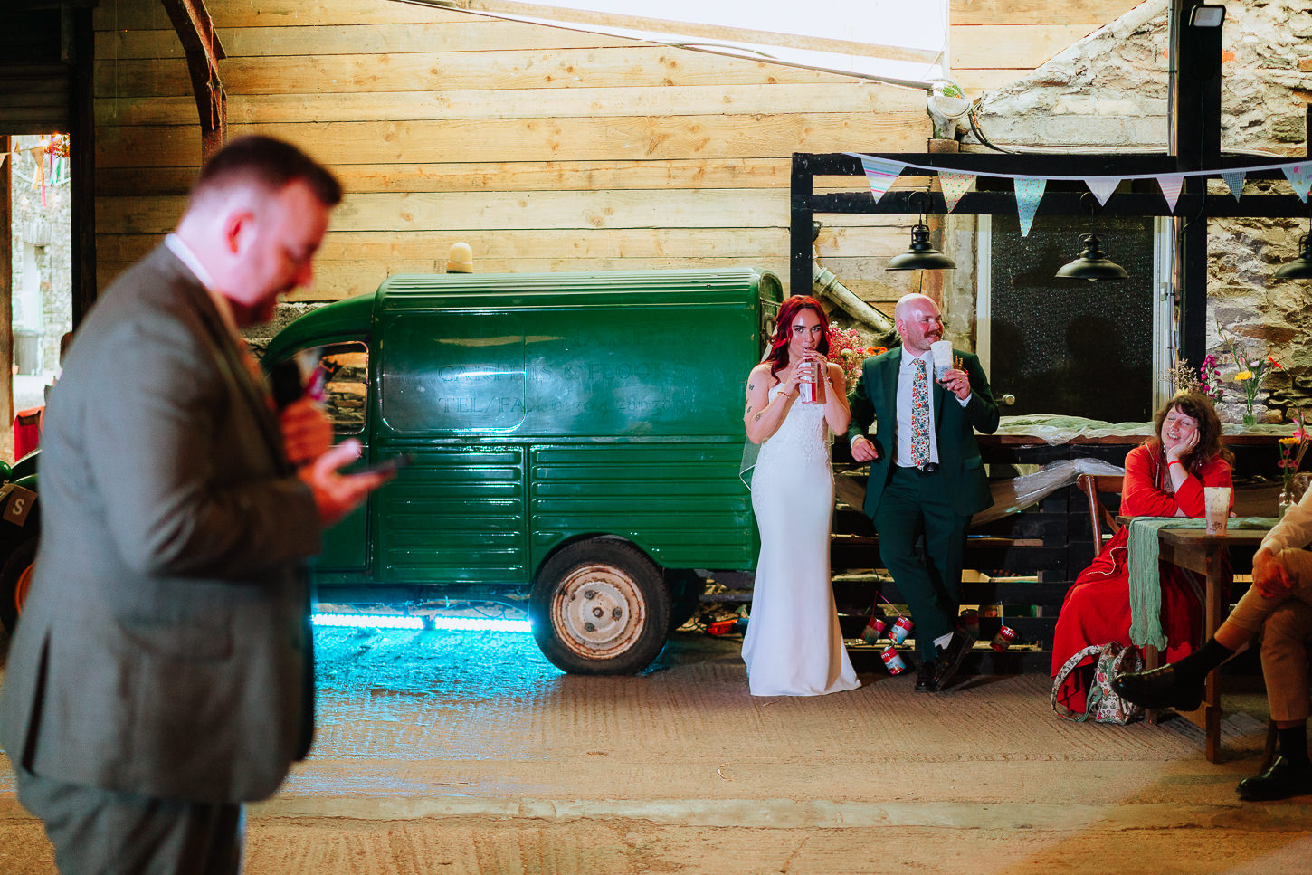 ALICIA HARRY SWALLOW BARN WEDDING PHOTOGRAPHY 021 ALICIA HARRY SWALLOW BARN WEDDING PHOTOGRAPHY 021
